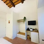 Πανσιόν Casale Magrini Foligno 4*